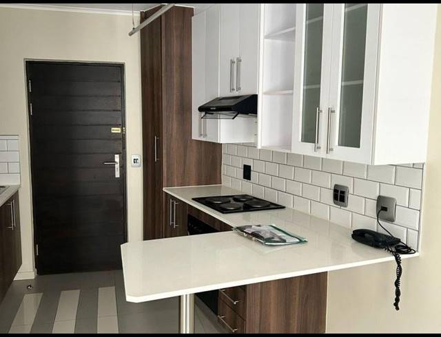 1 BEDROOM APARTMENT FOR SALE IN HATFIELD